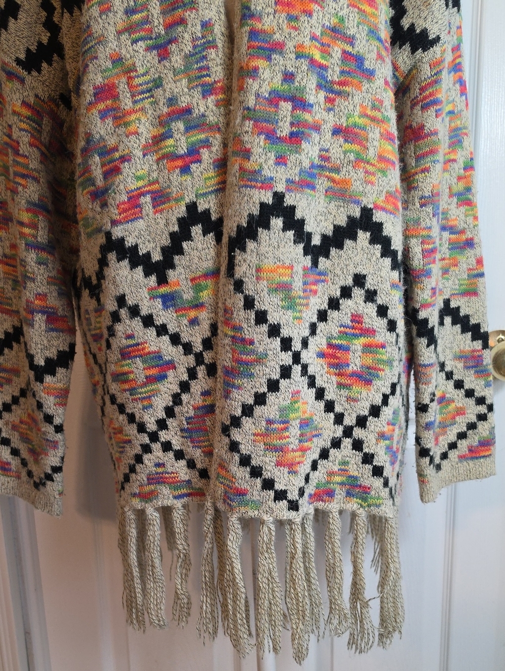 Montanaco Fringe Cardigan - Picture 3 of 12